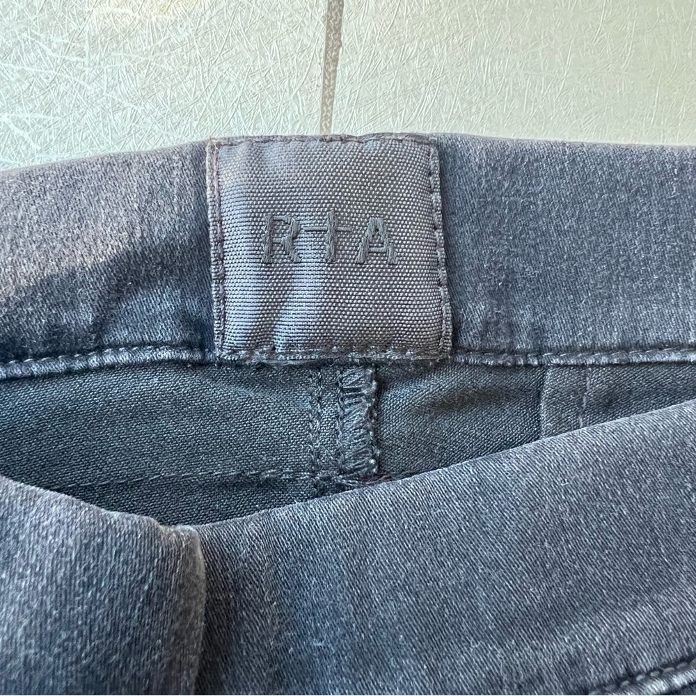 Sold! - Picture 9 of 10